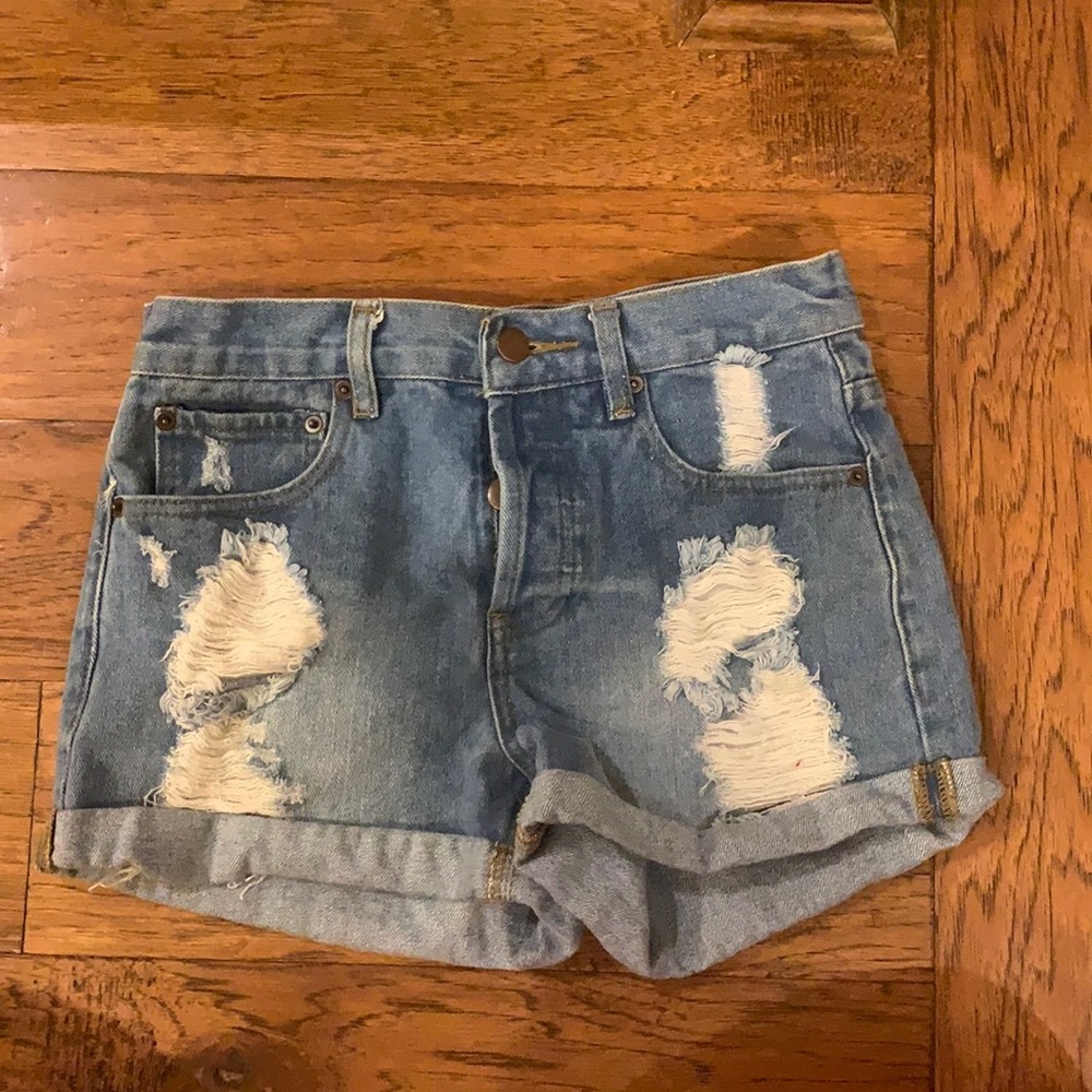 FOREVER 21 denim shorts. BARELY WORN.
